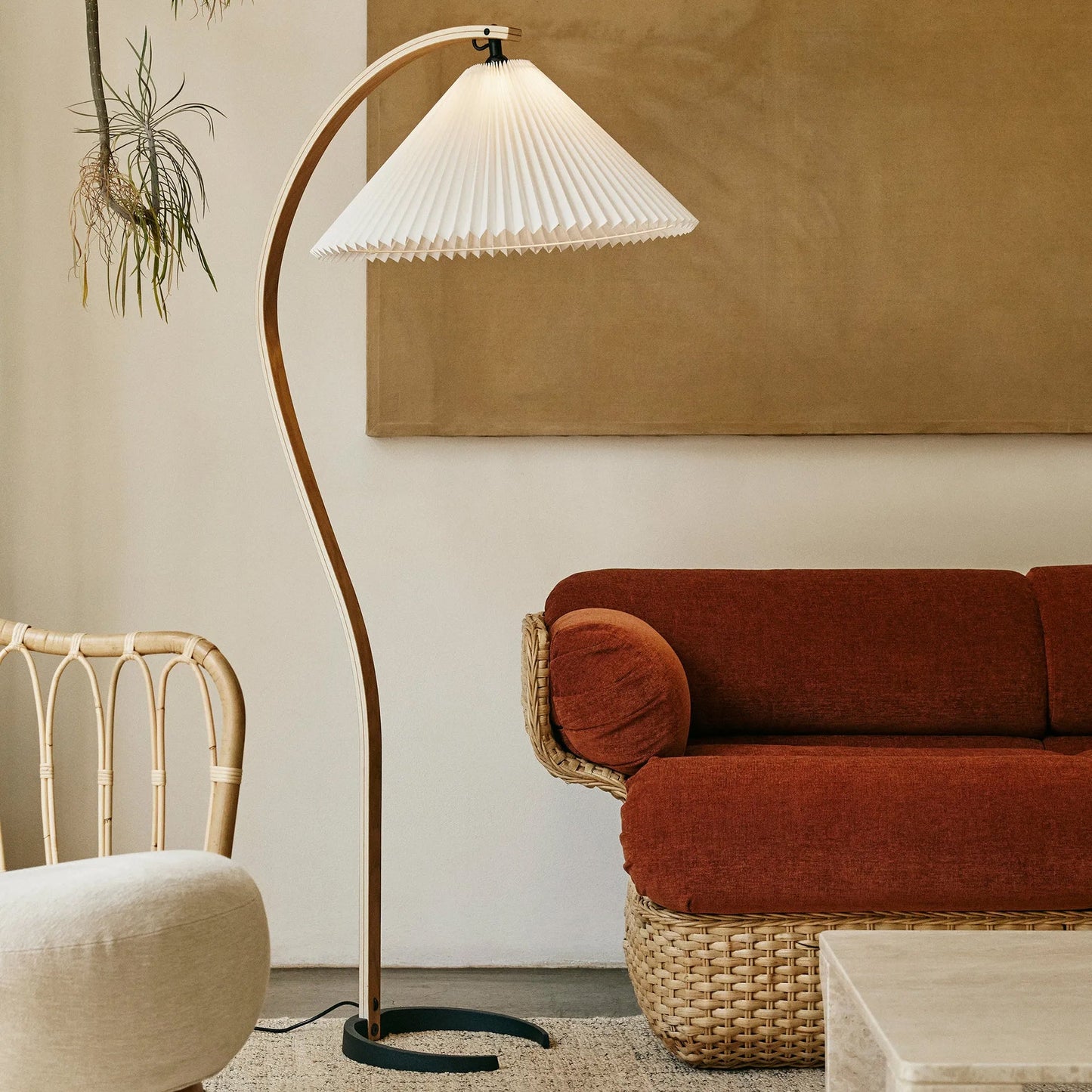 Scandinavian Floor Lamp | Unique Wood and Metal Design for Modern Spaces 3