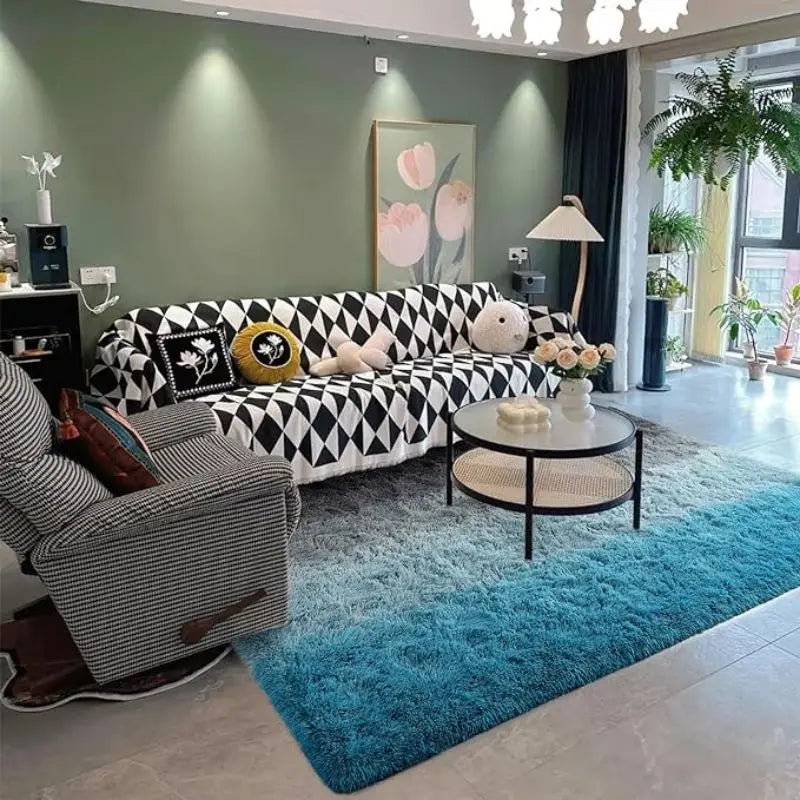 Plush Area Rug | Soft Polyester with Gradient Design 4