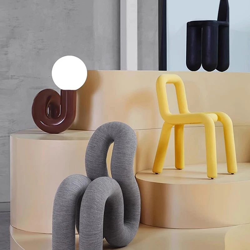 Postmodern Resin Curl Lamp | Artistic Design with Energy-Saving LED 2