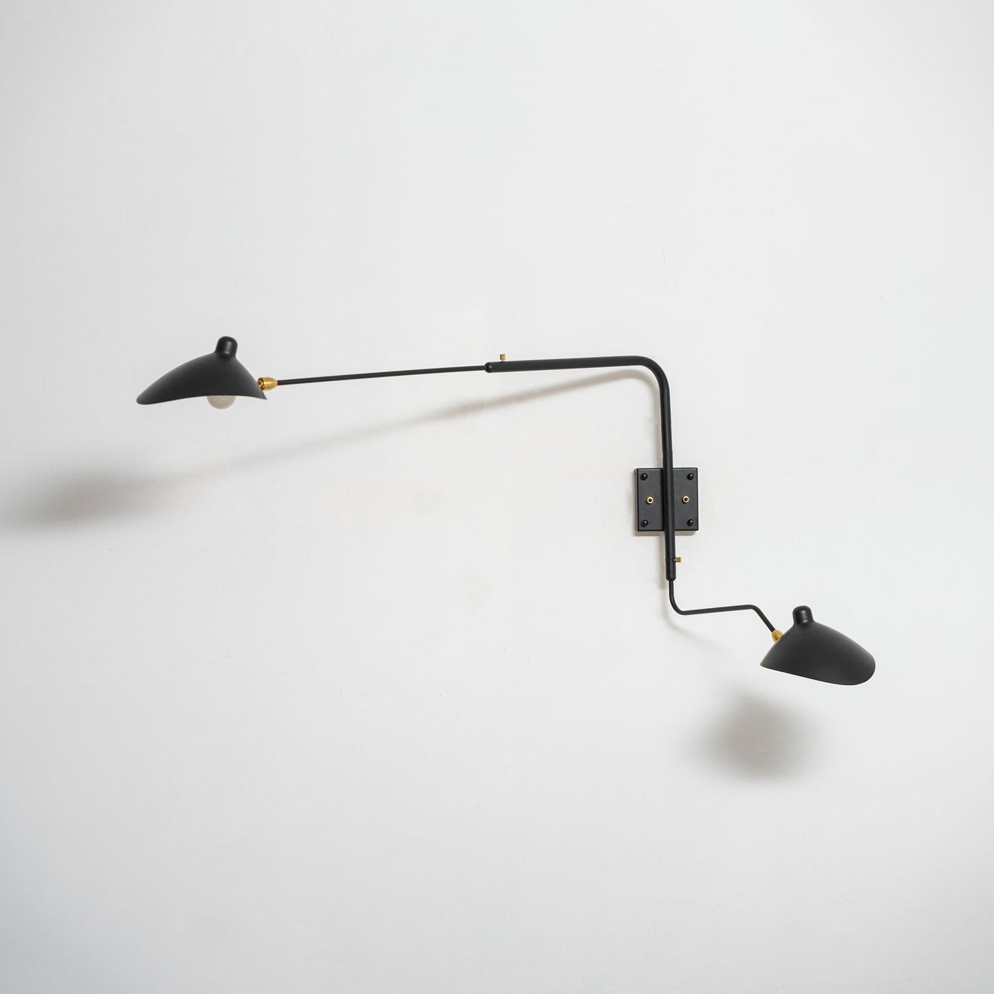 Wall Sconce | Adjustable One-Arm Design for Customizable Lighting 12