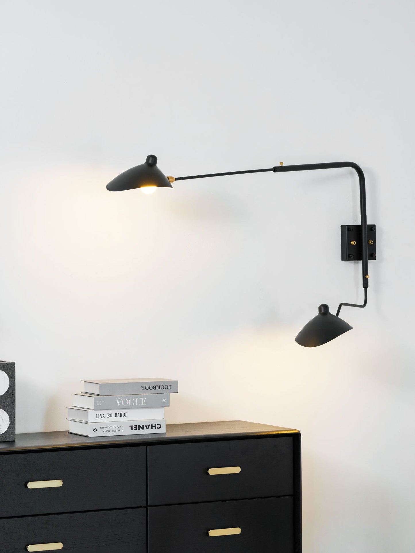 Wall Sconce | Adjustable One-Arm Design for Customizable Lighting 4