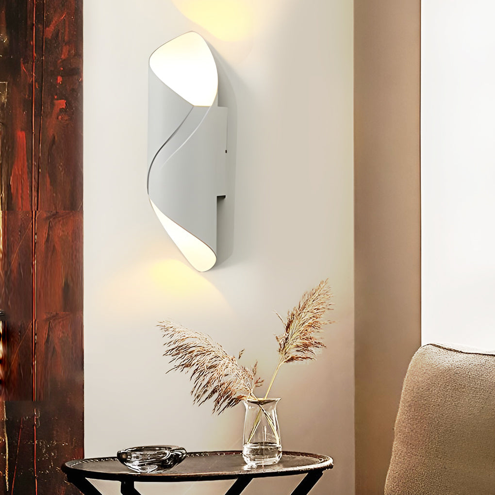 Outdoor LED Wall Light | Weather-Resistant Design for Stylish Illumination 3