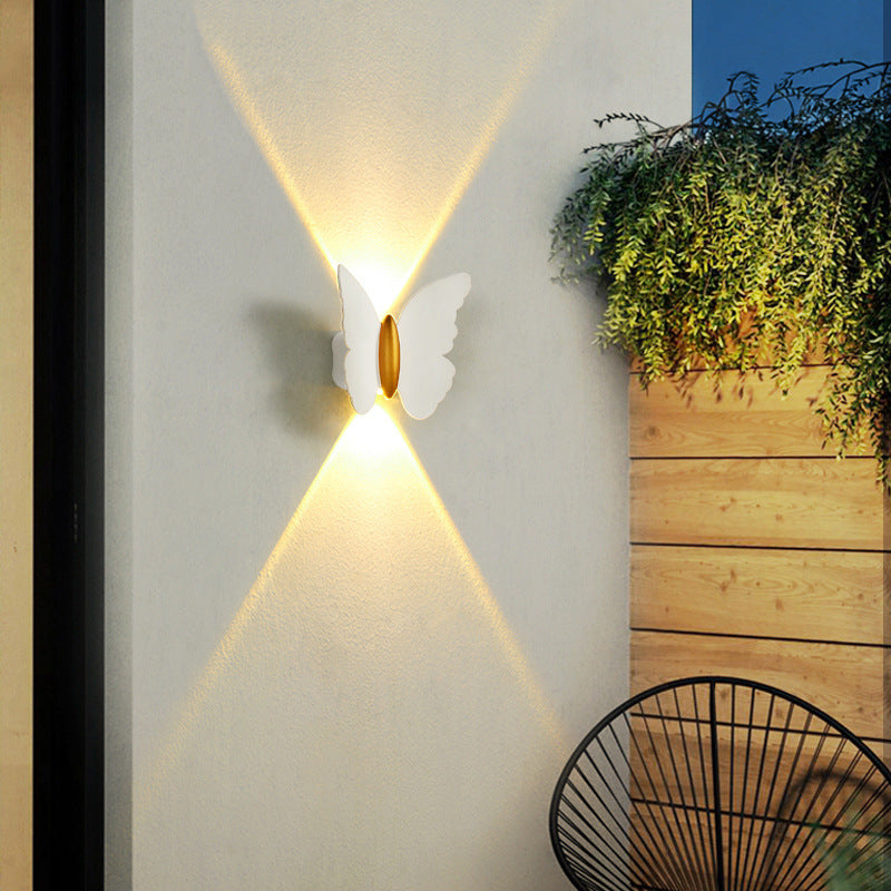 Butterfly Outdoor Wall Lamp | Minimalist Design with Warm LED Lighting 1