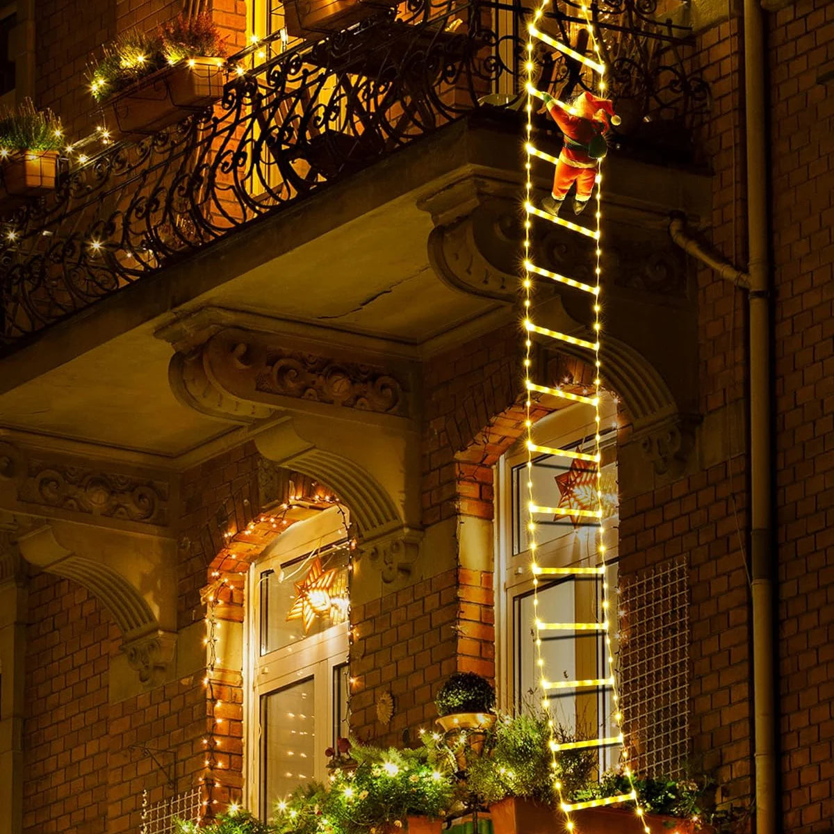 Christmas Lights | 3-Meter Climbing Santa with Warm Glow 3