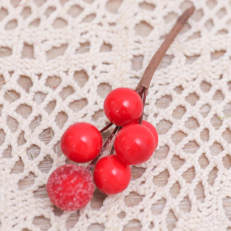 Christmas Tree Decoration Bouquet Set | 10 Golden Berry Accents 8