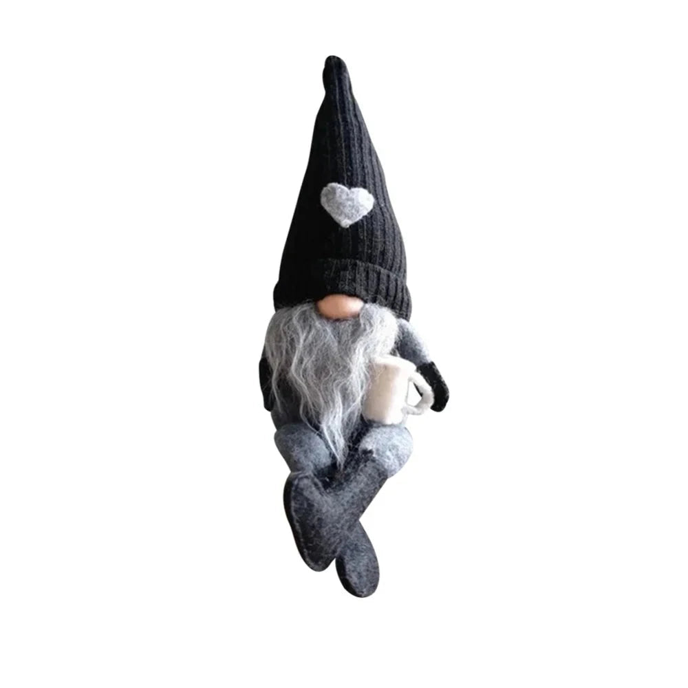 Coffee Gnomes Decoration | Adorable Knitted Figures for Cozy Spaces 7