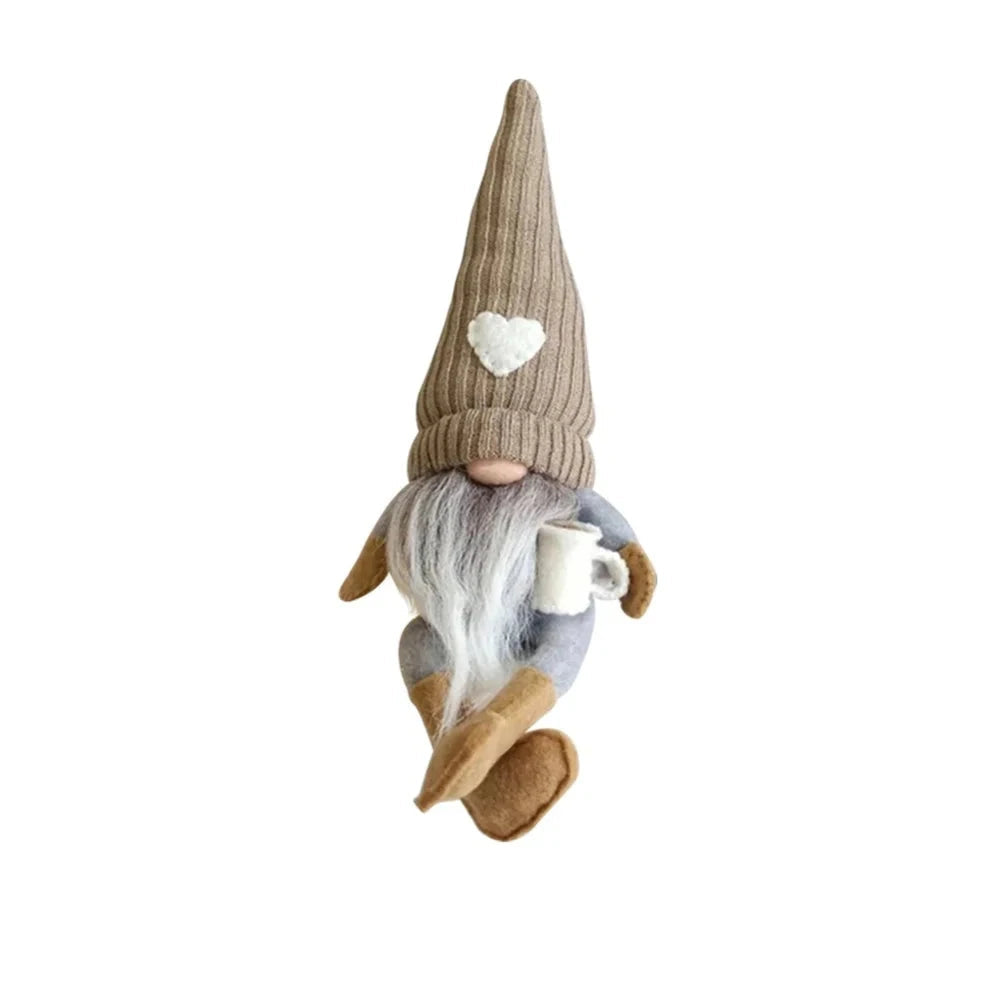Coffee Gnomes Decoration | Adorable Knitted Figures for Cozy Spaces 9