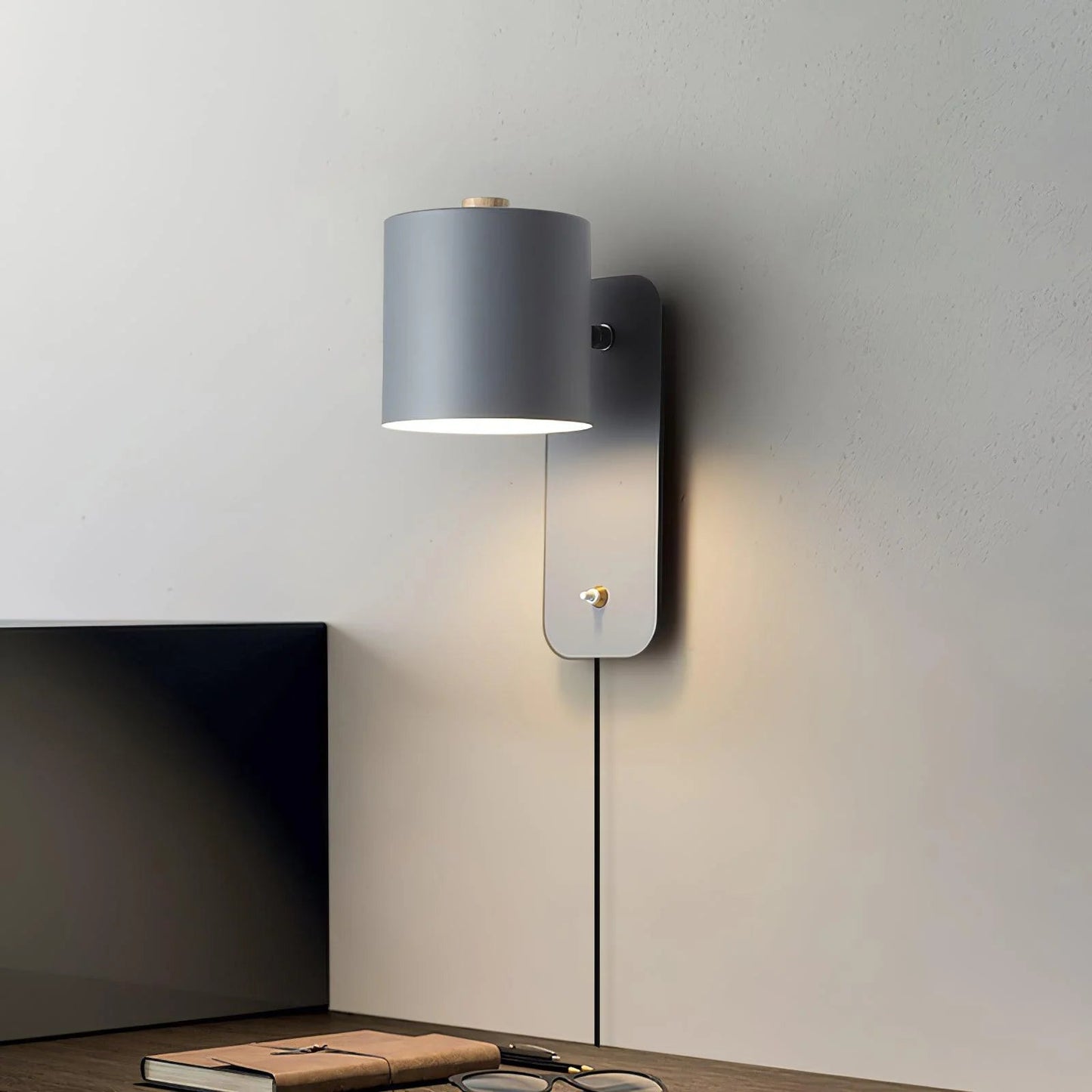 Modern Cylinder Wall Lamp | Sleek Design for Contemporary Spaces 1