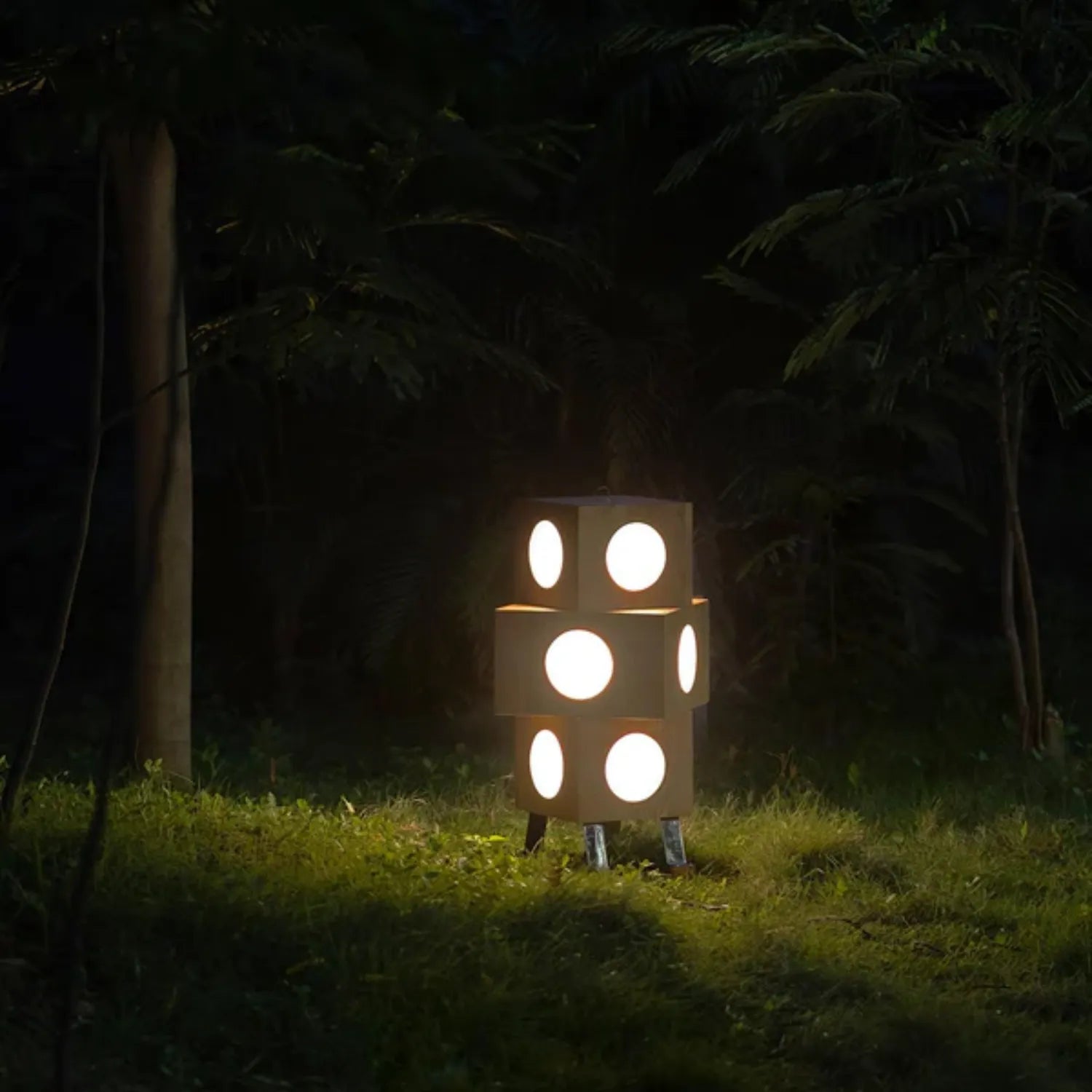 Modern Floor Lamp | Playful Cube Design with Warm Glow 3