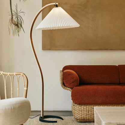 Scandinavian Floor Lamp | Unique Wood and Metal Design for Modern Spaces 3