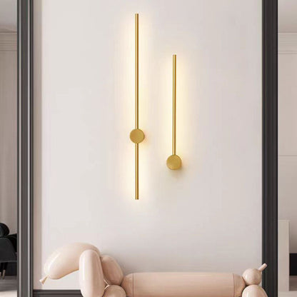 Modern Linear Wall Lamp | Sleek Iron and Acrylic Design 2
