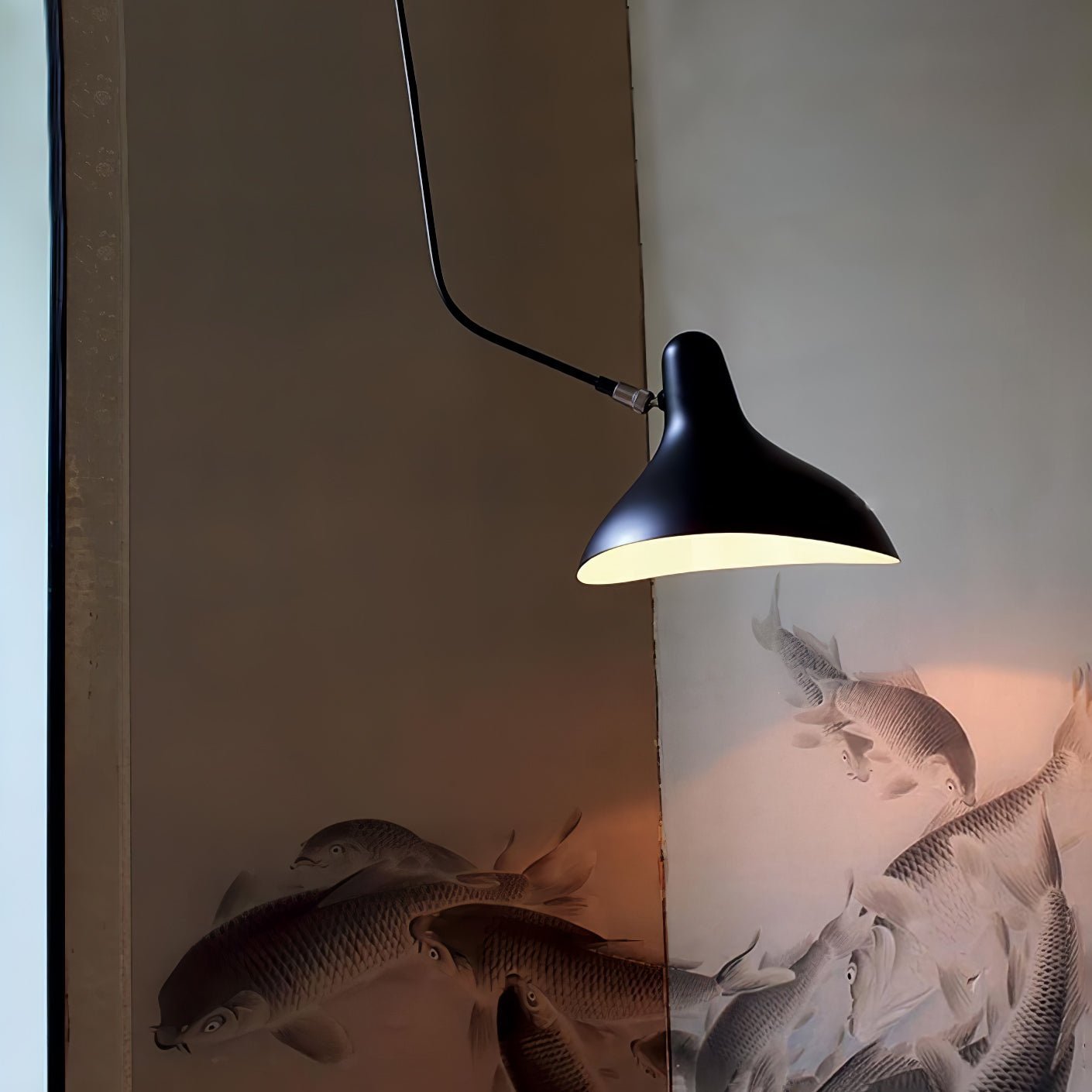 Modern Wall Sconce | Sculptural Metal Design for Elegant Illumination 5