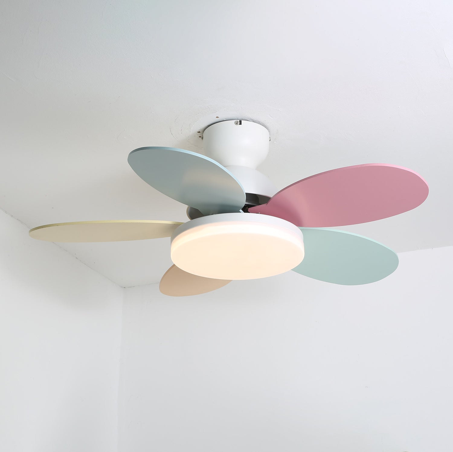 Ceiling Fan Light | Elegant Flower Petal Design with LED Lighting 5
