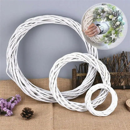 Rattan Wreath | Elegant Holiday Decoration for Christmas 1