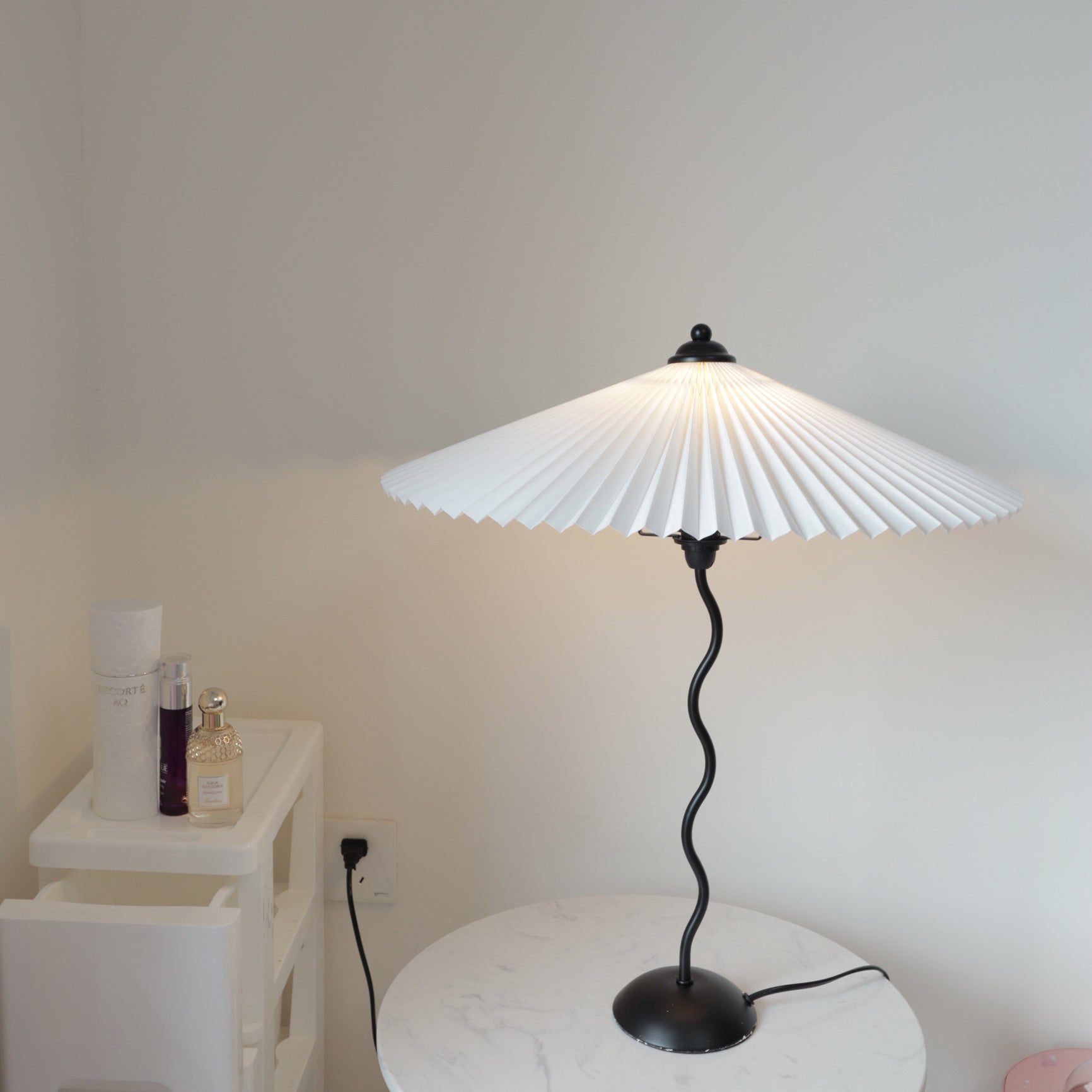 Squiggle Table Lamp | Unique Curvy Design for Modern Interiors 4
