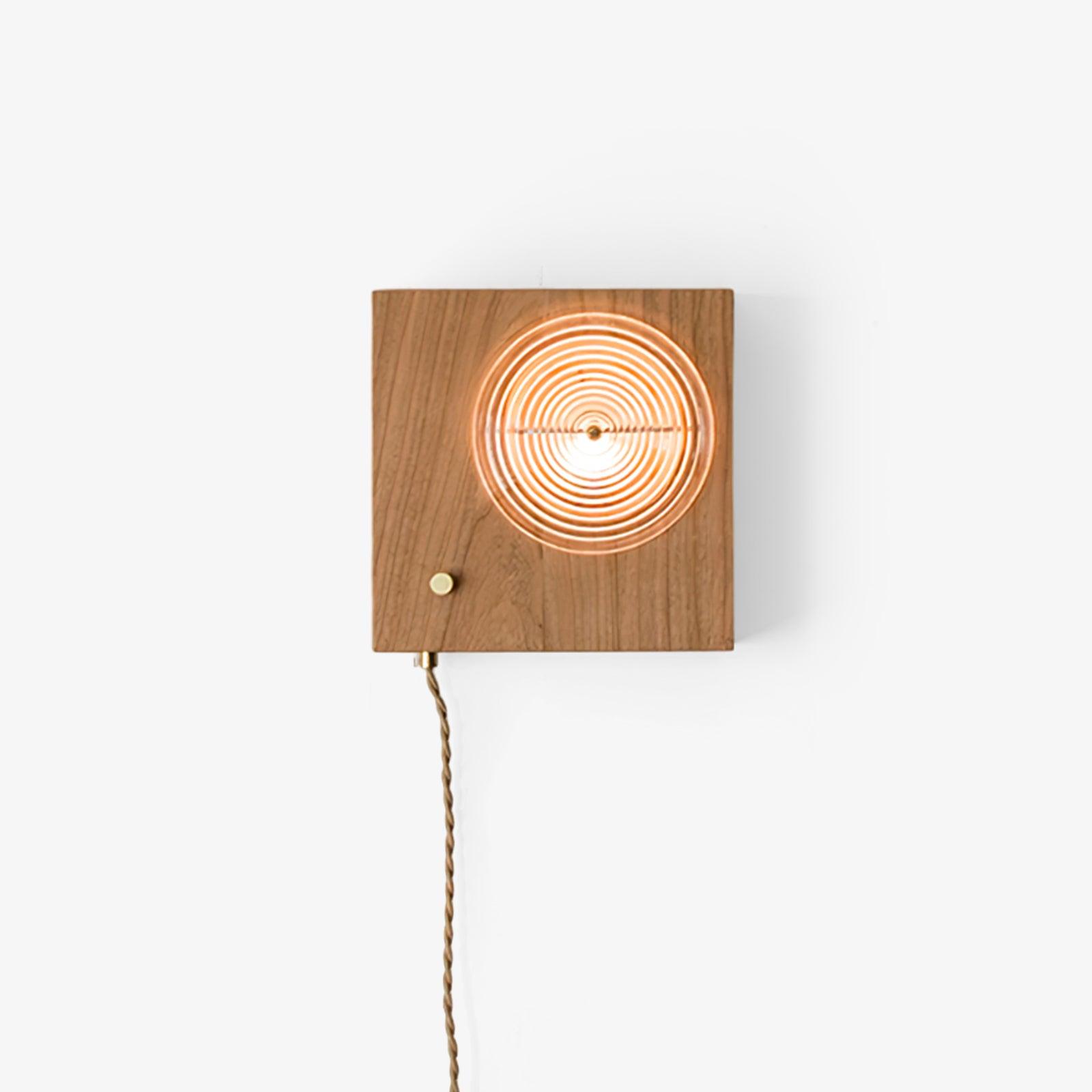 Vintage Camera Wall Lamp | Sturdy Metal and Warm Wood Design 1