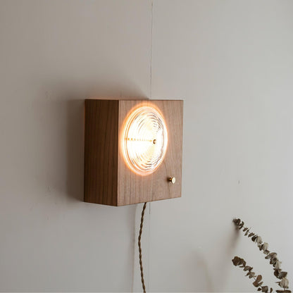 Vintage Camera Wall Lamp | Sturdy Metal and Warm Wood Design 2