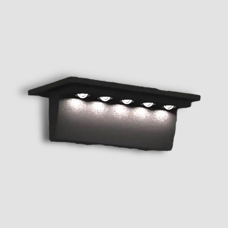 Weather-Resistant Outdoor Light | Durable Solar-Powered Illumination 7